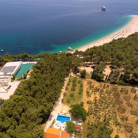 Luxury Zlatni Rat With Pool, Near Zlatni Rat Beach, * Bol