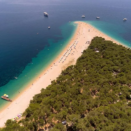 Luxury Zlatni Rat With Pool, Near Zlatni Rat Beach, *